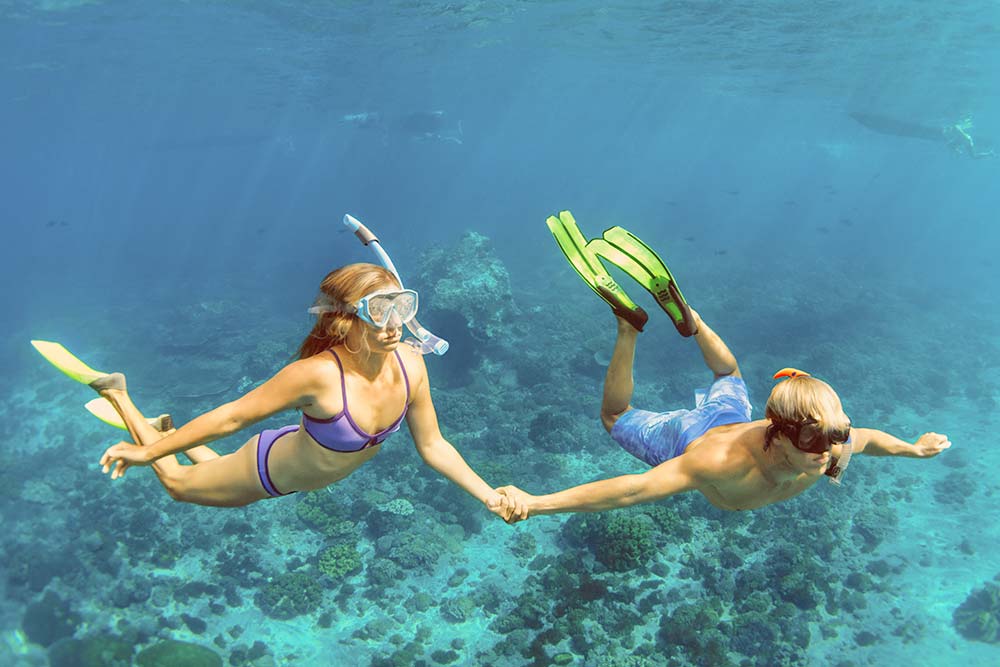 Xirene-snorkeling-reef-couple